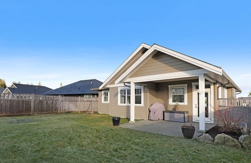 Courtenay House | Bright and gorgeous house close to Mt Washington and Crown Isle