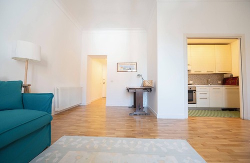 San Lorenzo House | Bright And Lovely Apartment In San Lorenzo