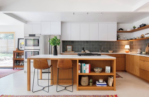 Elmhurst Heights House | Bright and modern Austin home