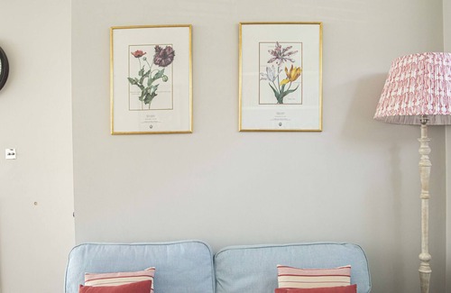 Munster House | Bright and Spacious Fulham House