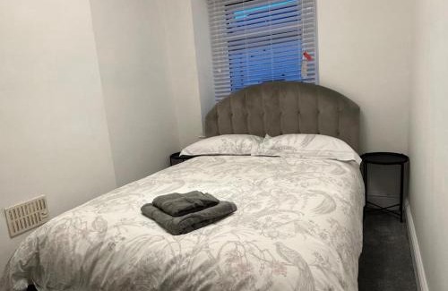 Bridgend Apartment | Bright and Spacious Home Near Bridgend Town Centre