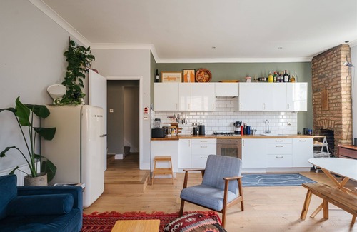 Hackney Downs Condo | Bright and stylish flat in vibrant Stoke Newingtonnn