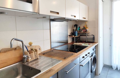 Saint Augustin Apartment | Bright apartment with terrace