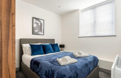 Leeds Apartment | Bright & Cosy Apartment in Leeds! Free Parking