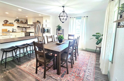 Little Elm House | Bright Door Getaways Charming House on Lewisville Lake in Little Elm - 4BR/3BA