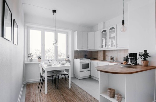 Kungsholmen Apartment | Bright flat just minutes away from Central Station