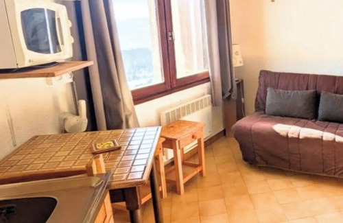 Saint-Michel-de-Chaillol Apartment | Bright 14m2 studio with unobstructed view