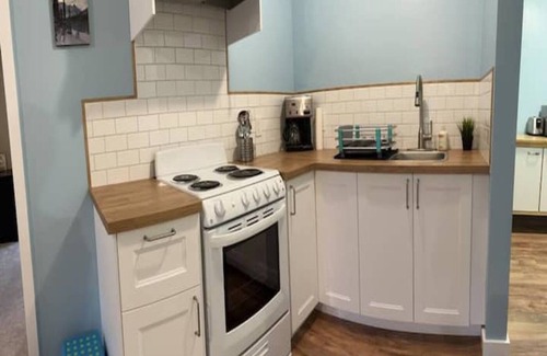 Clearwater House | Bright garden view 2 bedroom suite