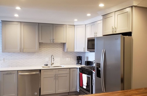 Peachtree Center Apartment | Bright & Inviting 2-Bd Apartment with Wi-Fi and Free Parking- 2103
