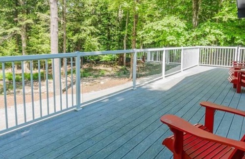 Muskoka Lakes Cottage | Bright Newly Renovated Cottage on Lake Rosseau, 5 mins from Port Carling