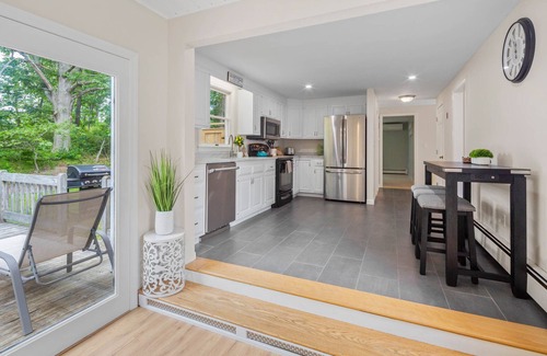 South Chatham House | Bright S. Harwich Home, Private Backyard, Close to Beaches, Bike Trail & Shops