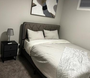 Southeast Calgary Apartment | Bright & Spacious 2BR Getaway