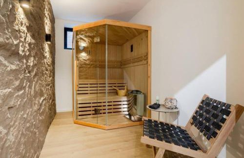 Gerolstein Apartment | Bright Suite I Sauna I TV I Kitchen