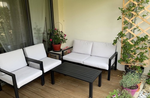 Marengo - Jolimont Apartment | Bright T2 with private garden