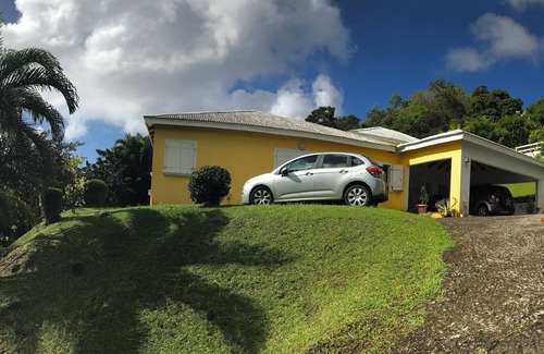 Fort-de-France Villa | Bright villa in the center of Martinique