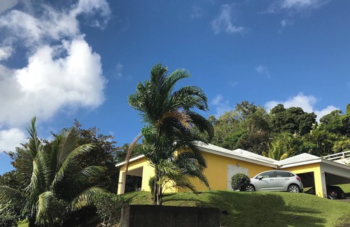 Fort-de-France Villa | Bright villa in the center of Martinique
