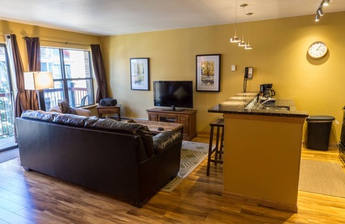 Historic District Condo | Bright Winter Stay W/skylight 2br/ba Short Stroll To Main St 2 Bedroom Condo by RedAwning