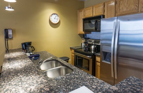 Historic District Condo | Bright Winter Stay W/skylight 2br/ba Short Stroll To Main St 2 Bedroom Condo by RedAwning