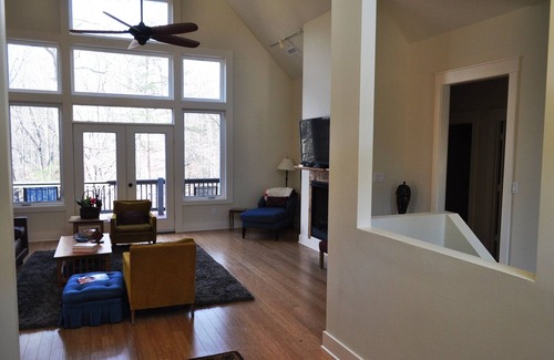 Mill Spring House | Brights Creek Southern Comfort Getaway (Gated Community 14.1 miles TIEC)