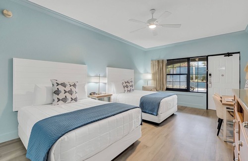 Crystal Beach Hotel | Bring Your Family to the Beach! Hotel is Steps from the Beach.
