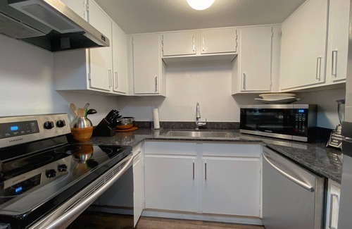 Bullhead City Apartment | Bring Your Water Toys and Your Gamblin' Money