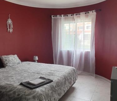 Lagos House | Brisa's Haven Guesthouse !Pet Friendly!