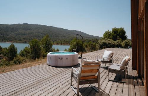 Pareja Villa | Brisas Lagoon Villas - Cabaña con vistas al lago