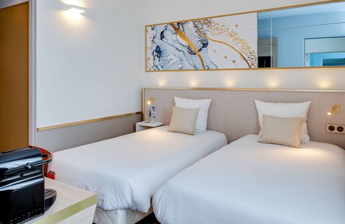 Saint-Jean-de-Braye Hotel | Brit Hotel Orléans St Jean de Braye - L'Antarès