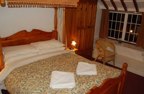 Llangollen Hotel | Britannia Inn