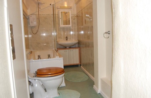 Llangollen Hotel | Britannia Inn