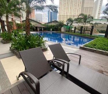 Kapitolyo Apartment | Brixton place near bgc