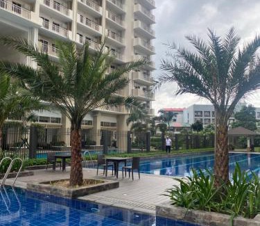 Kapitolyo Apartment | Brixton place near bgc