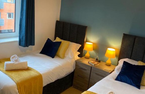 Wolverhampton Apartment | Broad Gauge Suite