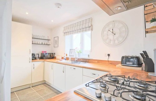 Patchway Apartment | Broad Leaze House - Hopewell