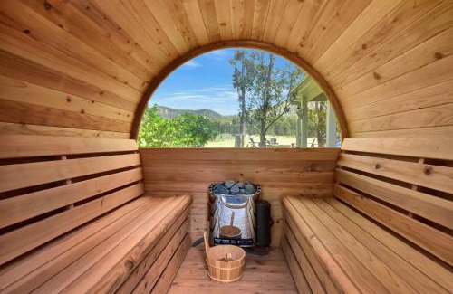 Pokolbin House | Brokenback Vineyard Homestead