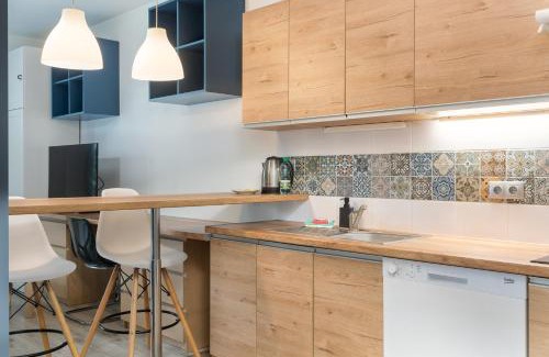 Bronowice Apartment | Bronowice Standard Studio by BookingHost
