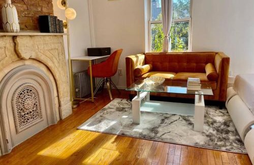 Bushwick Apartment | Brooklyn Bliss