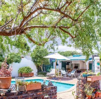 Somerset West Apartment | Brookwood Cottage