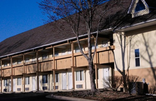 Branson Hotel | Brookwood Inn Branson