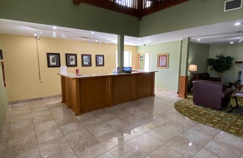 Branson Hotel | Brookwood Inn Branson