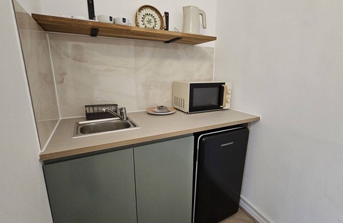 Camberwell Hotel | Bros Inn Hotel