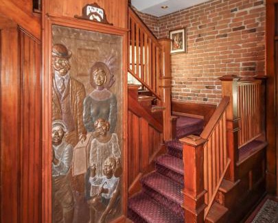 Paonia Bed & Breakfast | Bross Hotel B & B