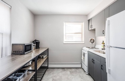 Oakley Apartment | BROT3552 - Oakley 1B