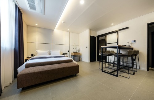 Ingye-dong Hotel | Brown Dot Hotel Suwon