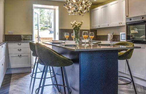 Burnley House | Brun Cottage