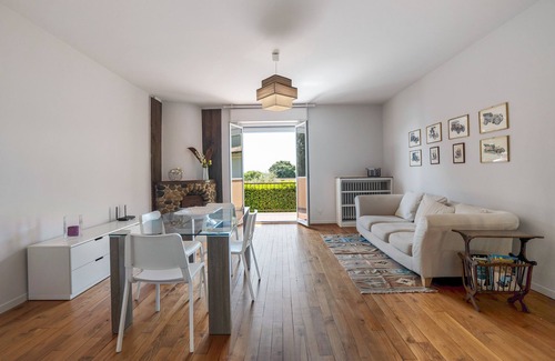 Carcioni Apartment | Bruna's Apartment with Lake View, Garden, Terrace & Wi-Fi