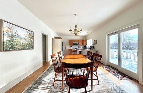 Brunswick House | Brunswick Lux 4BR Sunset River View with 4 Acres Big Lawn
