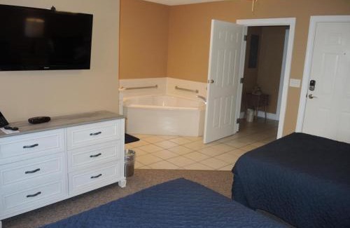 Calabash Apartment | Brunswick Plantation Studio Home 1301L