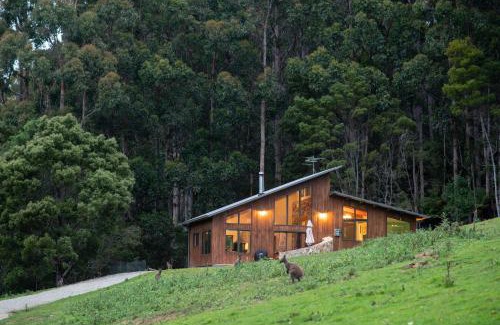 Adventure Bay House | Bruny Island Haven