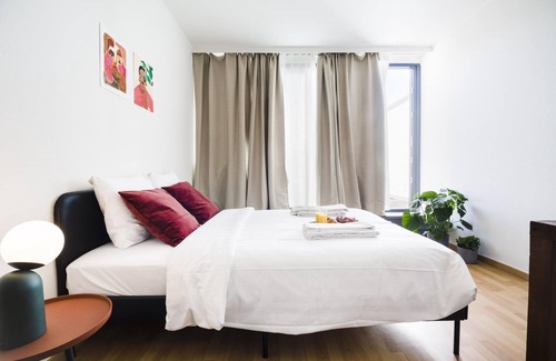 Postel Apartment | Brussels Capouillet Duplex Residence